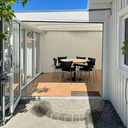 Ferienhaus Newly Renovated Summer House 40 M From The Water Haderslev