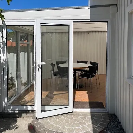 Newly Renovated Summer House 40 M From The Water * Haderslev